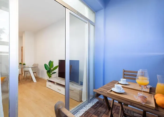 Beachside Ideal For Digital Nomads Apartment