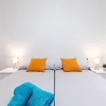 Beachside Ideal For Digital Nomads דירה *